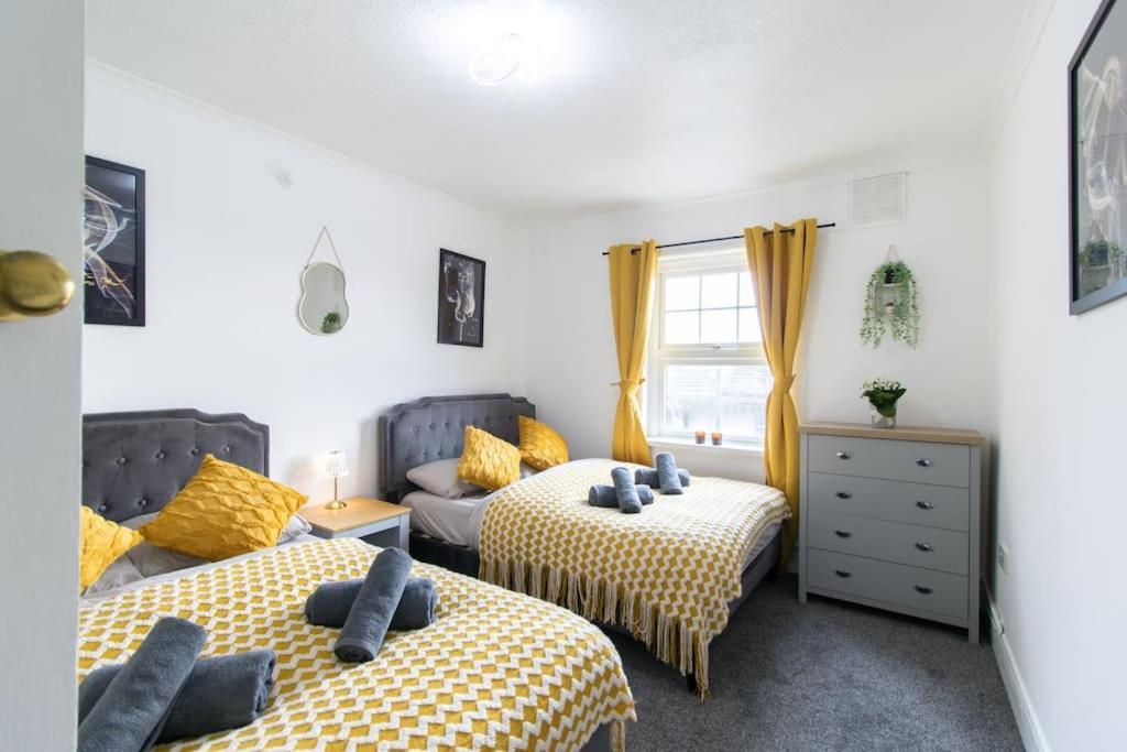 Open Mind Property - Southsea With Free Parking Portsmouth Exterior foto